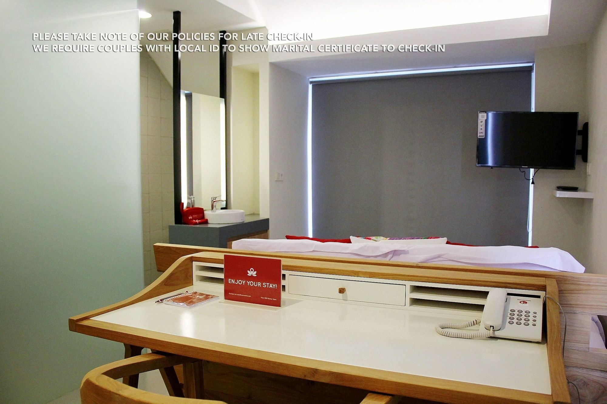Zen Rooms Patra Kuningan Syariah Jakarta Eksteriør bilde
